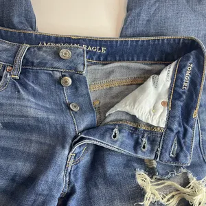 American Eagle Outfitters Tomgirl Ripped Blue Skinny Jeans thumbnail 10