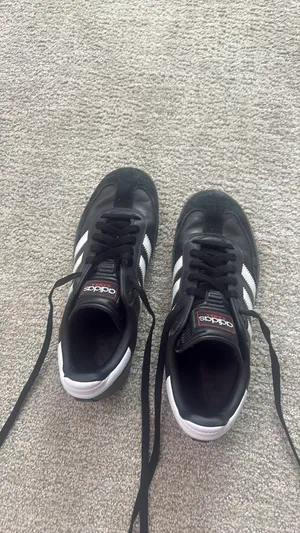 Adidas Women’s Shoes Black samba thumbnail 2