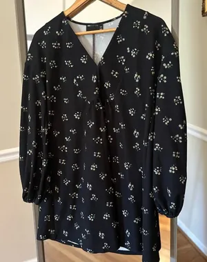 ASOS Floral Black Shift dress‎ Size 4 thumbnail 1