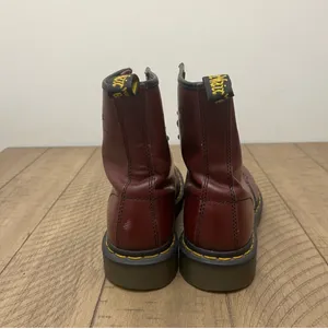 Maroon Leather thumbnail 3