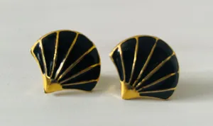 Vintage Seashell/Fan Earrings for Pierced Ears- Black and Gold- Costume Jewelry thumbnail 1