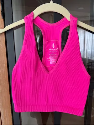 FP Movement Free Throw Crop Tank Top sports bra ribbed tropical barbie pink neon thumbnail 4