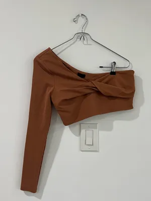 NBD Brown One Shoulder Twist Crop Top Y2K Going Out Ruched Size S thumbnail 2