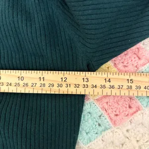Ann Taylor Green Ribbed Long Sleeve Sweater Top Medium thumbnail 5