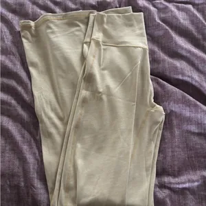 Vitality Daydream Relaxed Trouser - Caramel Macchiato thumbnail 4
