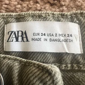 Zara Olive Green Carpenter Jeans thumbnail 8