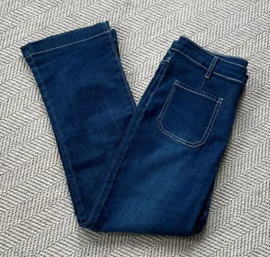 Classic Women's Dark Blue High Rise Straight-Leg Jeans thumbnail 1