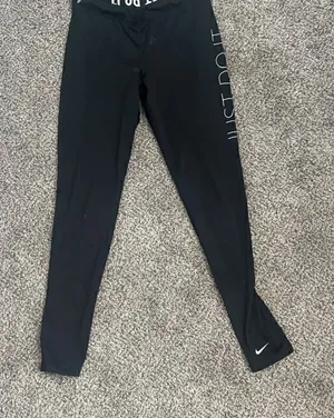 Nike - leggings - women - M thumbnail 1