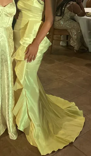 Ashley Lauren Prom Dress yellow strapless Size 2 thumbnail 5