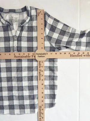 Warm Essentials by Cuddl Duds 2-Piece Lounge PJ Set - L - Grey + Green Plaid thumbnail 4