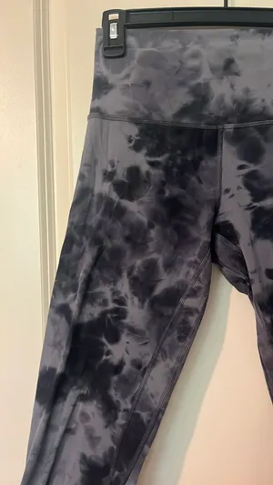Lululemon Tie-Dye Leggings thumbnail 3