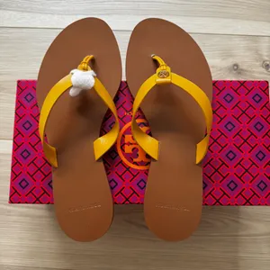 Tory Burch Manon Sandals Yellow thumbnail 4