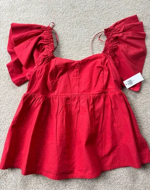 Old Navy red top thumbnail 1