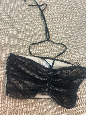 Le Lis Lace Top thumbnail 1