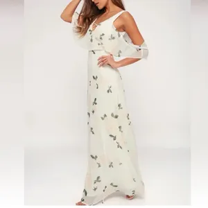 NWT Lulus The Very Thought of‎ You White Pink Floral Ruffle Maxi Dress MEDIUM thumbnail 3