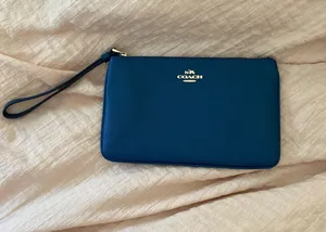 Navy Blue Wristlet thumbnail 1