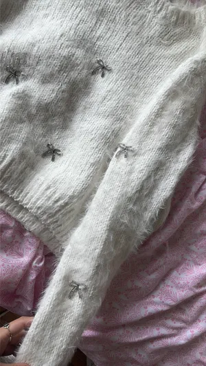 Francesca's Sweater thumbnail 3