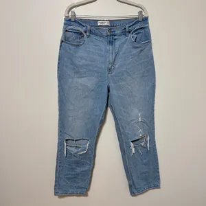 Abercrombie & Fitch The Ankle Straight Ultra High Rise Jeans Size 33 / 16 thumbnail 2