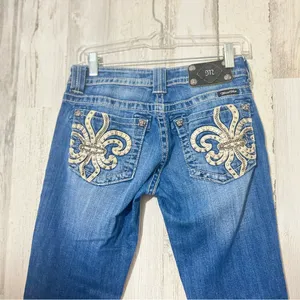 MISS ME Distressed Fleur de lis Rhinestones Low Rise Skinny Jeans Size 27 thumbnail 6
