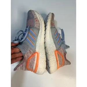 Adidas Ultraboost Women's Running Shoes Sneakers Coral Glow Blue Size 8 thumbnail 5
