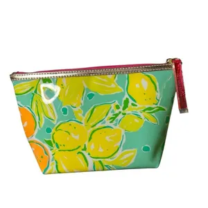 NEW Lilly Pulitzer Estee Lauder Plastic Cosmetic Makeup Purse Clutch Bag GREEN thumbnail 6