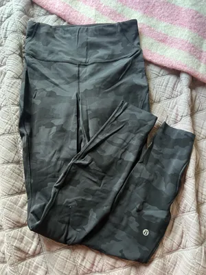 Lululemon leggings thumbnail 1