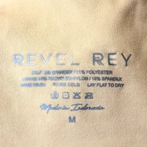 Revel Rey Dean Deep‎ V One Piece Swimsuit Size Medium Peach Swim Resort Vacation thumbnail 3