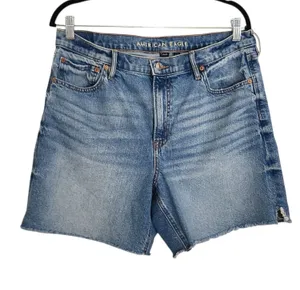 American Eagle Strigid Relaxed Cutoff Jean Shorts Size 12 thumbnail 1