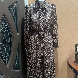 Zara long sleeve cheeta print dress thumbnail 3