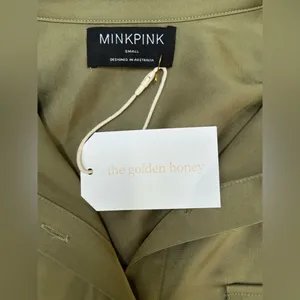 NEW MINKPINK Anissa Button Up Long Sleeve Satin Blouse Women’s S Olive Green‎ thumbnail 11