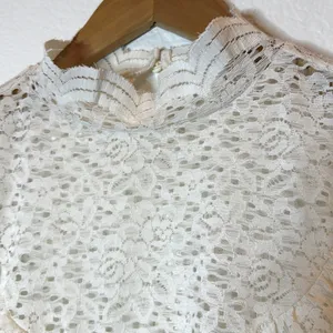 ARIZONA JEANS White Lace Ruffle Top thumbnail 4
