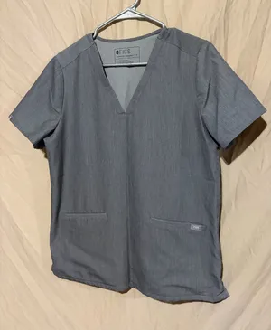 Figs scrub top thumbnail 1