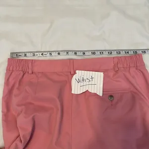 Izod Womens size 14 pink pleated shorts side and back pockets belt loops EUC thumbnail 9