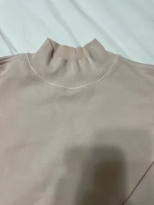 Aritzia Sweatshirt TNA thumbnail 4