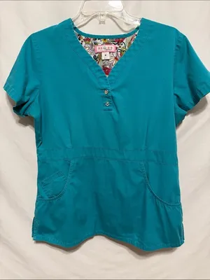 Koi scrub top thumbnail 1