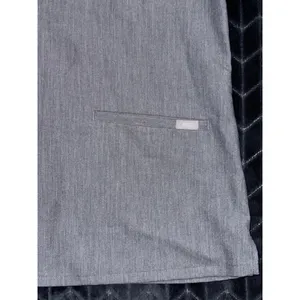 Figs Casma Top Women's Graphite Gray Three Pocket Scrub‎ V-neck Darted Back Sz M thumbnail 2