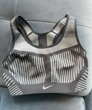 Nike Sports Bra thumbnail 1