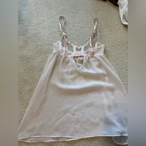 Victoria’s Secret Floral Slip Dress thumbnail 4