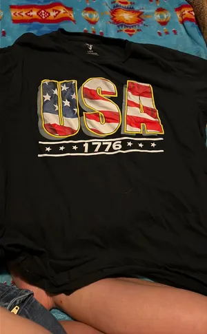 Men’s / women’s t shirt Black Size L thumbnail 1