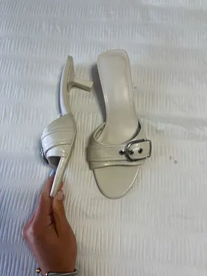 Kitten heels Silver Size 8.5 thumbnail 2