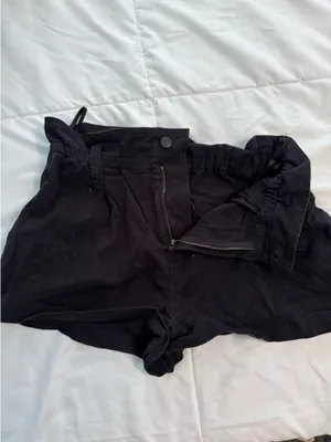 Aritzia Sunday Best shorts thumbnail 4
