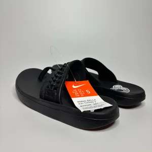 Nike Womens Bella Kai Braided Thong Flip Flop Sandals in Black thumbnail 4