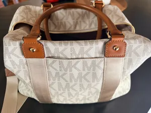 Michel Kors Beige Duffle Bag thumbnail 3