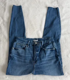 Good American Good Waist Jeans Women’s Size 8/29 thumbnail 1
