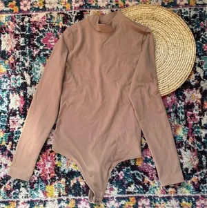 Abercrombie & Fitch Women’s Soft A&F Collection Mock Neck Bodysuit Small thumbnail 1