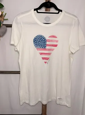 Life is Good Womens Crusher Tee White American Flag Heart Graphic T-Shirt Size M thumbnail 1