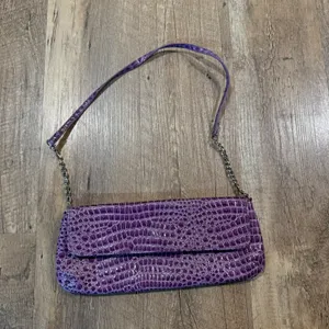 Bonita Bags Purple Snakeskin Purse thumbnail 1