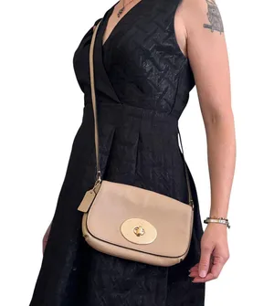 Coach Liv Turnlock Crossbody Pouch Bag In Nude Beige Pebbled Leather #F52896 thumbnail 12