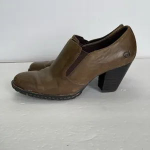 Born Shoes Gertrude Ankle‎ Booties Block Heel Pull On Brown Leather Women's 8 thumbnail 3