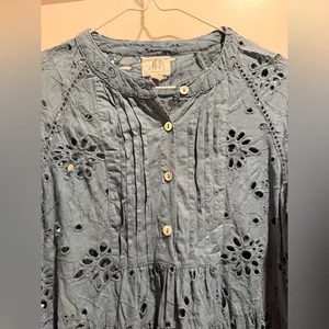 Anthropologie dRA Yara‎ Draped Blue Eyelet Blouse Mini Dress Size Small thumbnail 6